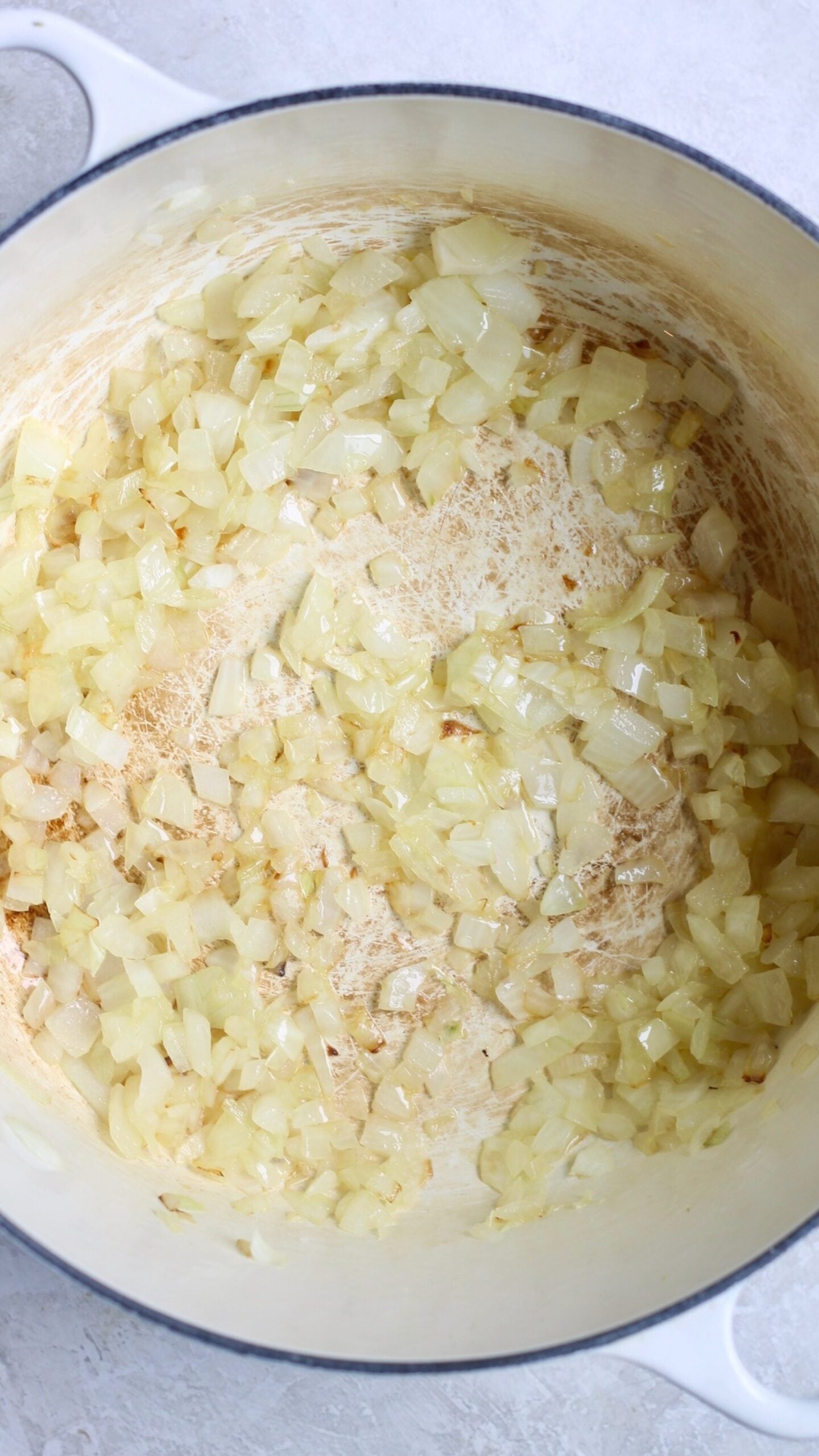 pot with onions