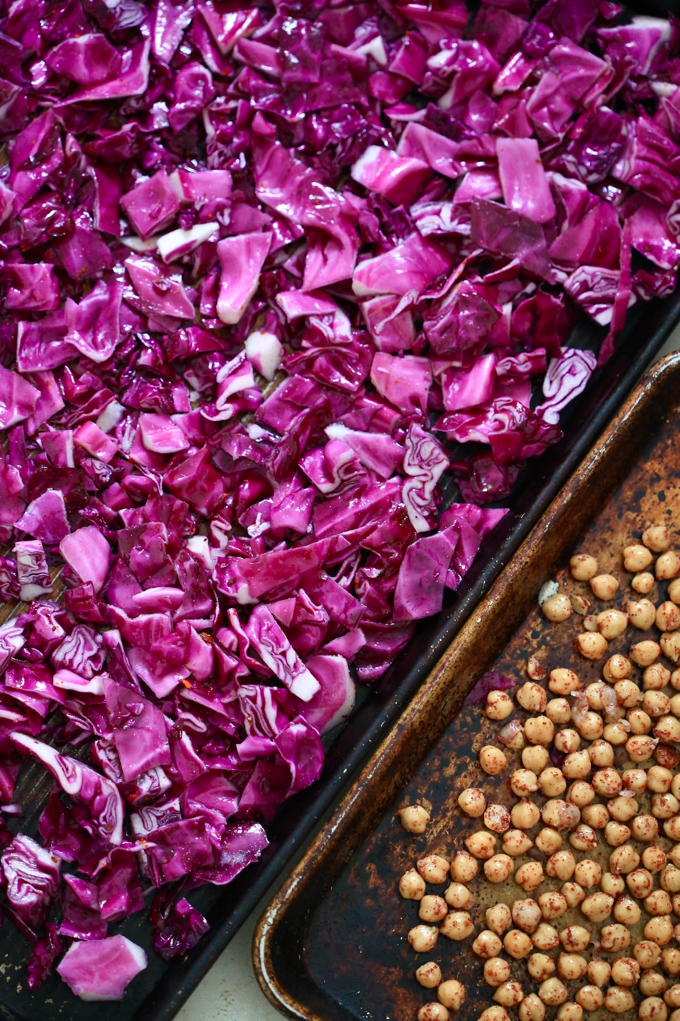 cabbage and chickpeas on sheet pans.